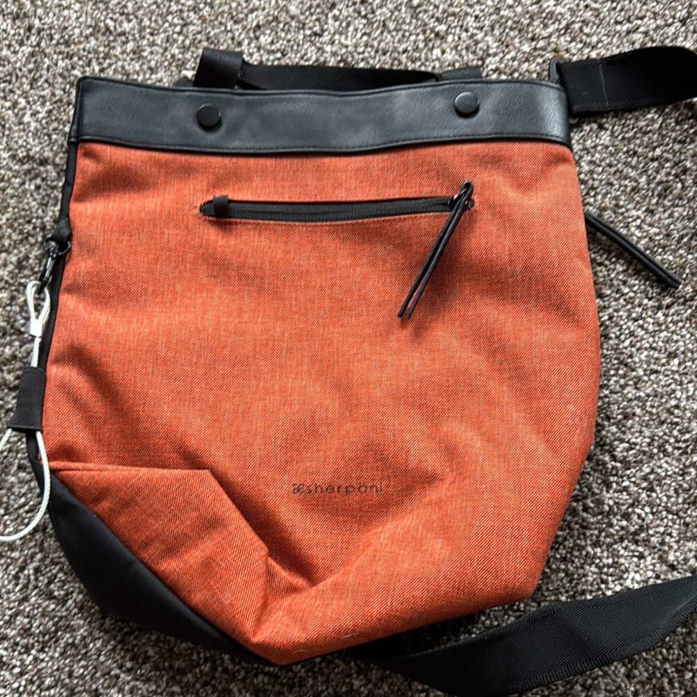 Sherpani bag